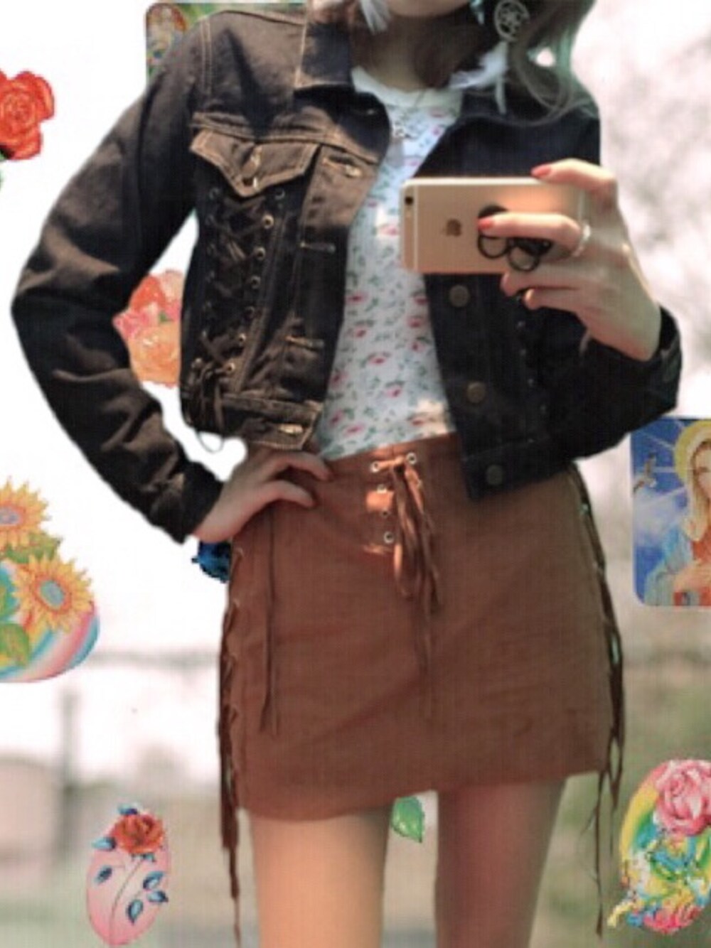 「BUBBLES、BUBBLEStokyo、70's、hippie、denim」｜「BUBBLESのアイテム（Tシャツ/カットソー、ホワイト系）」を使った、ℳさん（レディース・168cm）の春コーディネートの1枚目の写真
