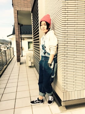 「BEAMS（ビームス）のアイテム（サロペット/オーバーオール）」を使った、sayuchimuさん（レディース・157cm）の冬コーディネート