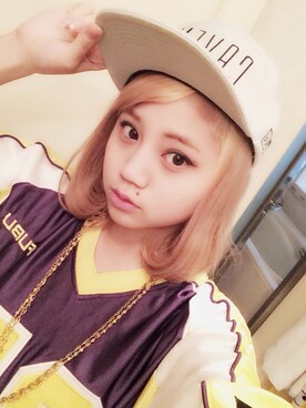 「BEAMS（ビームス）のC.E / Black burrr CAP（キャップ、ブラック系）」を使った、pikopikomarinさん（レディース・162cm）の春コーディネート