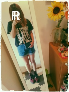 ちゃにこさんのコーディネート