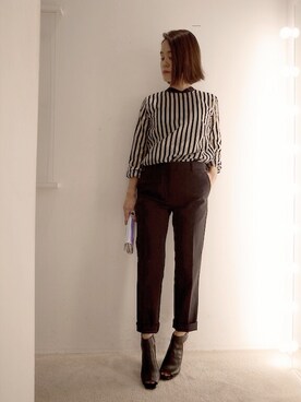 「McQ Alexander McQueen（マックキューアレキサンダーマックイーン）のアイテム（財布/小物）」を使った、FLONT STAFF さん（レディース・158cm）の秋コーディネート