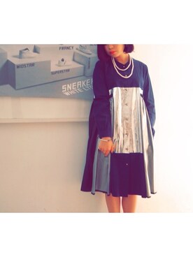 「アイテム（シャツワンピース、シルバー系）」を使った、FLONT STAFF さん（レディース・155cm）の秋コーディネート