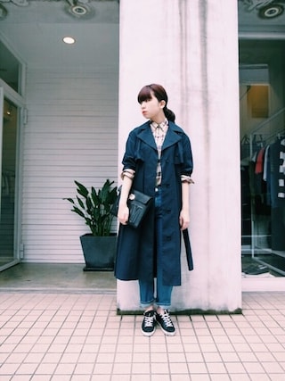 Acne Studiosのトレンチコートを使った人気ファッションコーディネート