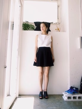 「McQ（マックキュー）のアイテム」を使った、FLONT STAFF さん（レディース・159cm）の春コーディネート