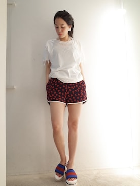 「DRIES VAN NOTEN（ドリスヴァンノッテン）のアイテム（トップス）」を使った、FLONT STAFF さん（レディース・158cm）の夏コーディネート
