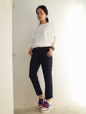 「DRIES VAN NOTEN（ドリスヴァンノッテン）のアイテム（トップス）」を使った、FLONT STAFF さん（レディース・158cm）の夏コーディネート