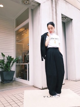 「VETEMENTS（ヴェトモン）のアイテム」を使った、FLONT STAFF さん（レディース・158cm）の夏コーディネート