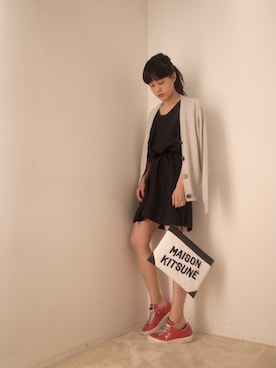 「アイテム（クラッチバッグ）」を使った、FLONT STAFF さん（レディース・158cm）の春コーディネート