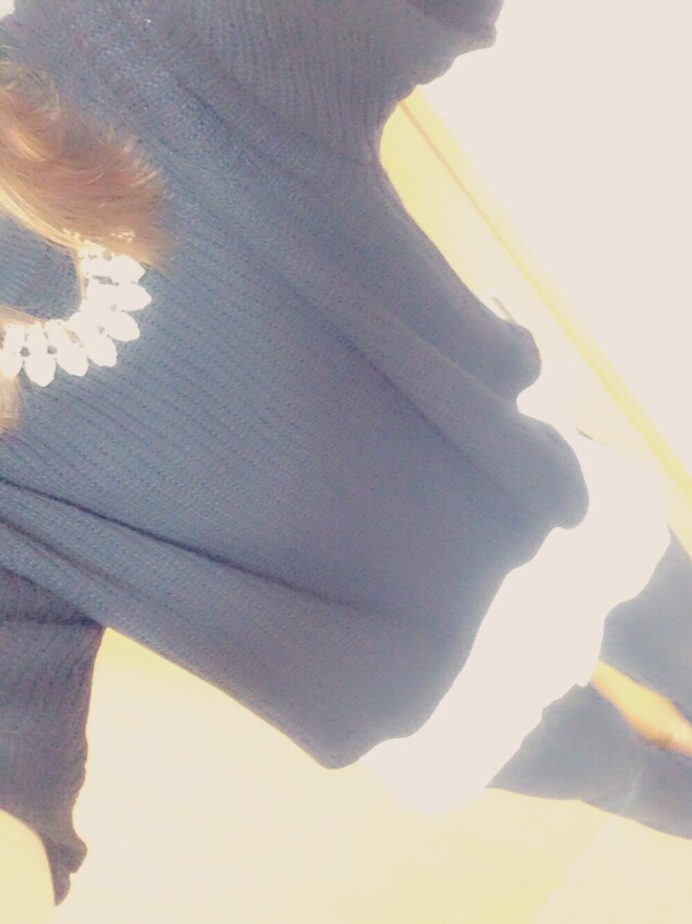 「GU、簡単コーデ」｜「GUのアイテム（ニット/セーター、ブルー系）」を使った、けいぽよさん（レディース・165cm）の冬コーディネートの1枚目の写真