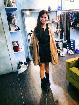 「PAZZO（パッゾ）のアイテム（シャツワンピース、ブラック系）」を使った、Jessicaさん（レディース・153cm）の秋コーディネート