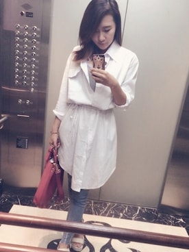 Simona Blingさんのコーディネート