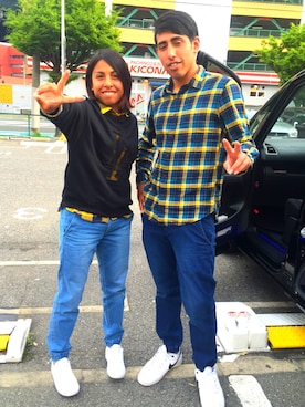 「UNIQLO（ユニクロ）のアイテム（シャツ/ブラウス、ブルー系）」を使った、medrano  mitsueさん（レディース・159cm）の春コーディネート