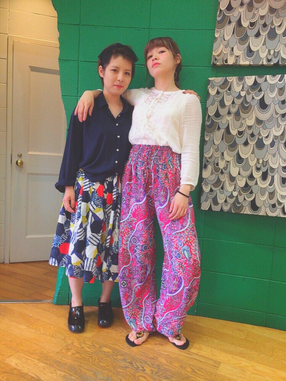 「no brandのアイテム（パンツ、ピンク系）」を使った、TICK-TOCK Paradimeさん（メンズ・170cm）の夏コーディネートの1枚目の写真