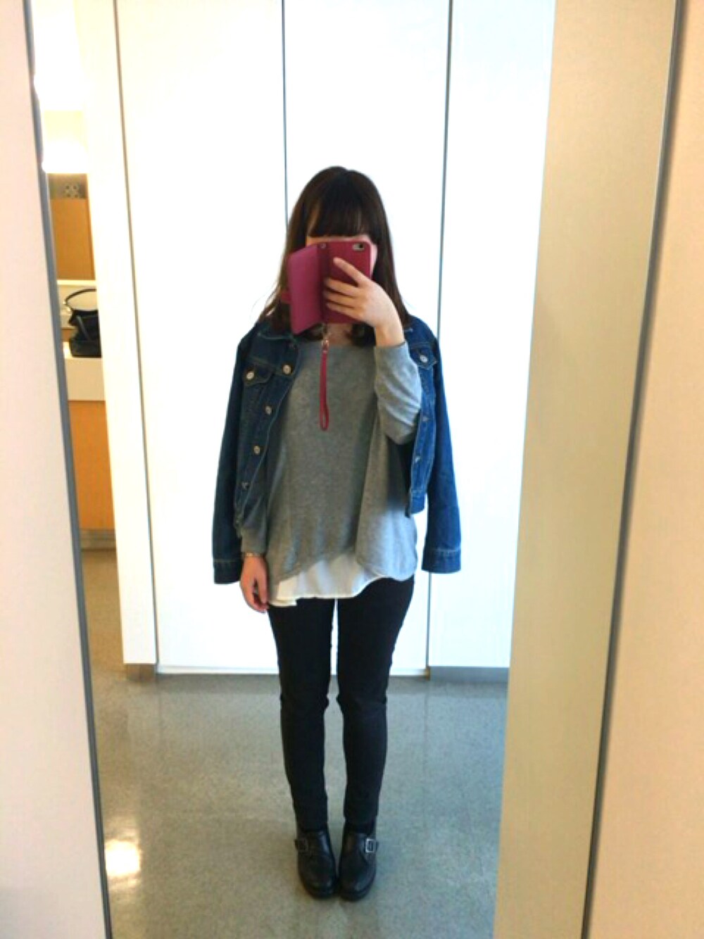 「オフィスカジュアル、Gジャン」｜「A part byのアイテム（ニット/セーター、グレー系）」を使った、Rina…♡さん（レディース・152cm）の春コーディネートの1枚目の写真
