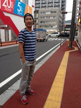 「umit benan（ウミットベナン）のアイテム（Tシャツ/カットソー）」を使った、三田尻 和明さん（メンズ・180cm）の夏コーディネート