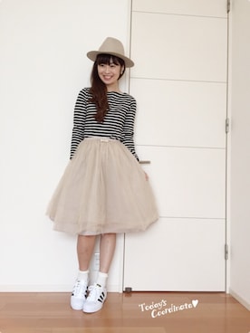 「白いスニーカー」｜「アイテム（その他）」を使った、あみぃ さん（レディース・163cm）の春コーディネート