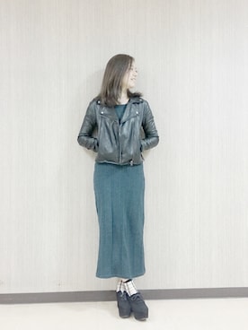 「美容室」｜「アイテム（ワンピース）」を使った、ハギエミさん（レディース・161cm）の冬コーディネート