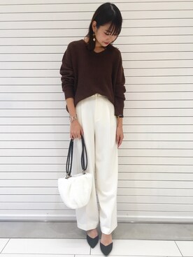 「ブラウンニット」｜「アイテム（パンプス）」を使った、cocoさん（レディース・158cm）の秋コーディネート