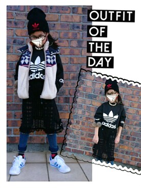 「KRIFF MAYER（クリフメイヤー）のアイテム（その他アウター）」を使った、chitaroさん（キッズ・127cm）の秋コーディネート