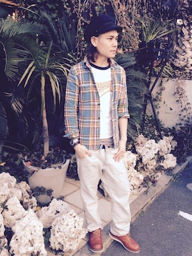 「古着のアイテム（Tシャツ/カットソー、ホワイト系）」を使った、Yasuhito  Gotouさん（メンズ・171cm）の冬コーディネート