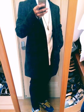 「おでかけ」｜「アイテム（チェスターコート）」を使った、おとみ。さん（メンズ・170cm）の冬コーディネート