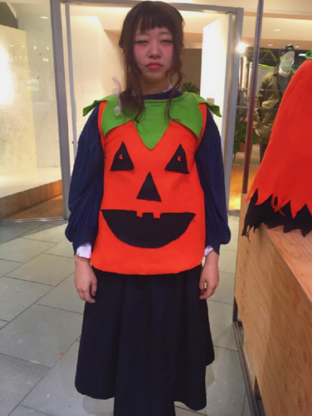 「ハロウィン、WEAR HALLOWEEN 2015」｜「ハッピーハロウィン♡のアイテム（トップス、オレンジ系）」を使った、かむさん、さん（レディース・150cm）の秋コーディネートの1枚目の写真