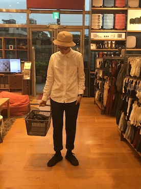 「MUJI」｜「アイテム（ハンチング/ベレー帽）」を使った、leoxuanさん（レディース・163cm）の秋コーディネート