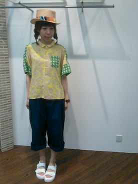 「AS KNOW AS de base（アズノゥアズドゥバズ）のアイテム」を使った、まっすぅさん（レディース・161cm）の春コーディネート