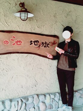 「DHOLIC（ディーホリック）のアイテム（スラックス）」を使った、やなぎんさん（メンズ・176cm）の秋コーディネート
