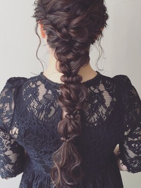 金子真由美さんのコーディネート