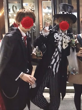 「ハロウィン」｜「アイテム（トレンチコート）」を使った、ryo of loudmakerさん（メンズ・178cm）の秋コーディネート