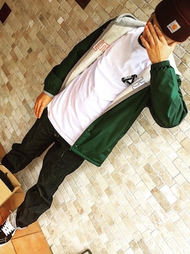 「Carhartt（カーハート）のアイテム（ナイロンジャケット）」を使った、こうへいさん（メンズ・176cm）の秋コーディネート