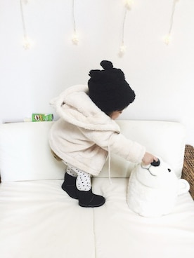 「柄タイツ」｜「アイテム（ブルゾン）」を使った、Omoさん（キッズ・80cm）の冬コーディネート