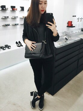 「WINTER STYLE」｜「アイテム（ショルダーバッグ）」を使った、blanccchiさん（レディース・173cm）の冬コーディネート