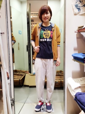 「grn（ジーアールエヌ）のアイテム（パンツ）」を使った、grnさん（レディース・158cm）の春コーディネート