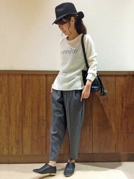 「ロゴニット」｜「アイテム（その他シューズ）」を使った、MANOさん（レディース・156cm）の冬コーディネート