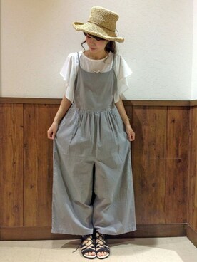 「LBC（エルビーシー）のアイテム（オールインワン・サロペット）」を使った、MANOさん（レディース・156cm）の春コーディネート