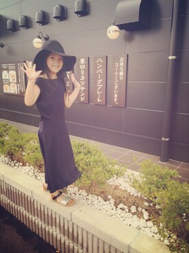 「UNIQLO（ユニクロ）のアイテム（ワンピース、ブラック系）」を使った、yumeさん（キッズ・125cm）の夏コーディネート