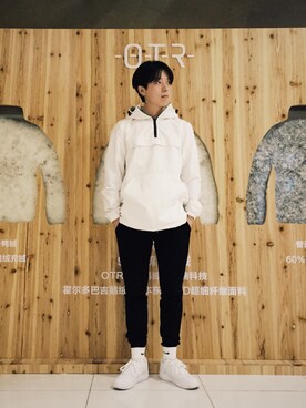 「PULL&BEAR（プルアンドベア）のアイテム（スタジャン）」を使った、山姆大叔さん（メンズ・175cm）の冬コーディネート