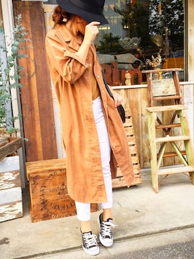「H&M（エイチ・アンド・エム）のアイテム（その他パンツ、ホワイト系）」を使った、Sayaka͛♡꒰･･ﾐ ͛꒱さん（レディース・156cm）の秋コーディネート