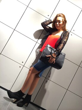「Guess（ゲス）のアイテム（スカート）」を使った、GUESS?なんばパークス店さん（レディース・175cm）の秋コーディネート
