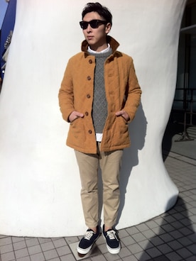 「柄×柄」｜「アイテム（その他アウター）」を使った、TAKAHIROさん（メンズ・170cm）の冬コーディネート