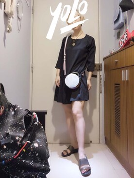 「MONKI（モンキ）のアイテム（チュニック）」を使った、YvonRannさん（レディース・163cm）の夏コーディネート