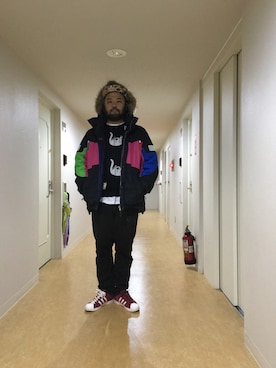 「RIPNDIP（リップンディップ）のアイテム（キャップ）」を使った、ak112611さん（メンズ・172cm）の冬コーディネート