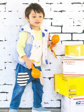 「アイテム（デニムパンツ）」を使った、KAZUさん（キッズ・93cm）の秋コーディネート