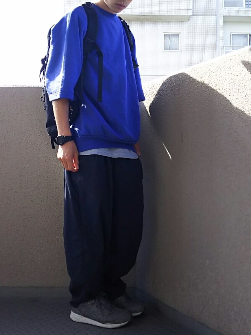 「暖かい、青空、as2ov、GU、シンプルコーデ」｜「AS2OVのAS2OV(アッソブ）　EXCLUSIVE BALLISTIC NYLON BACK PACK　バックパック　061301（バックパック/リュック、ブラック系）」を使った、ロキくんさん（メンズ・168cm）の秋コーディネートの1枚目の写真