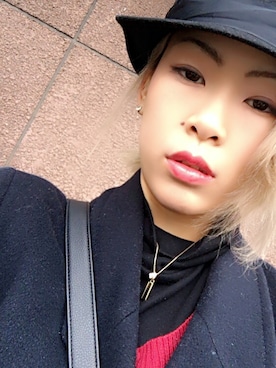 「red」｜「アイテム（チェスターコート）」を使った、yukina.さん（レディース・154cm）の冬コーディネート