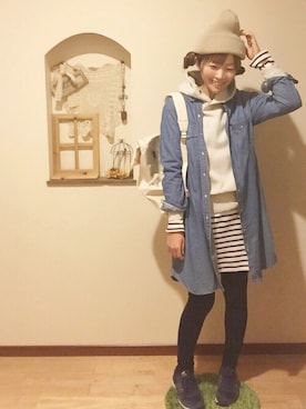 「お団子ヘアー」｜「アイテム（パーカー、グレー系）」を使った、にくの とりこさん（レディース・153cm）の冬コーディネート