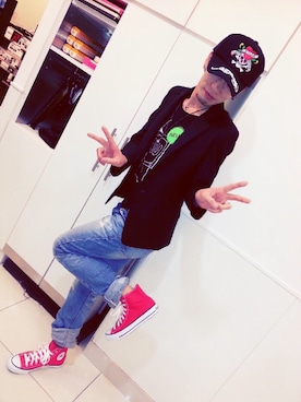 「Ed Hardy（エドハーディー）のアイテム（キャップ）」を使った、SHNさん（メンズ・175cm）の冬コーディネート