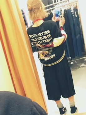 「VINTAGE（ヴィンテージ）のアイテム（その他アウター、ブラック系）」を使った、お松さん（レディース・153cm）の秋コーディネート